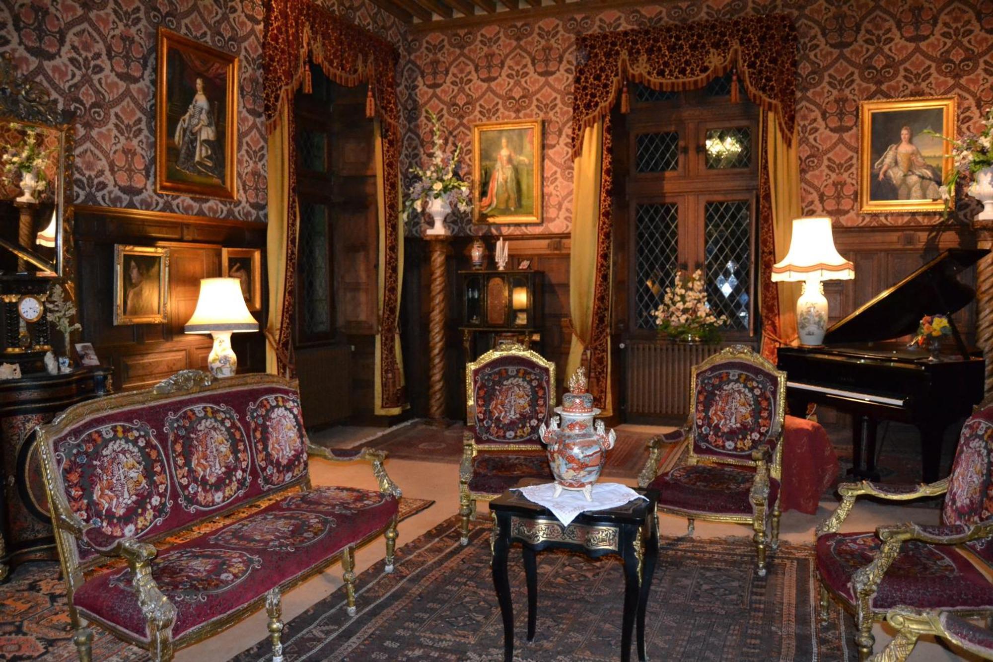 Vallon-en-Sully Chateau De Peufeilhoux מראה חיצוני תמונה