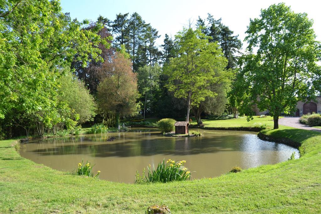 Vallon-en-Sully Chateau De Peufeilhoux מראה חיצוני תמונה
