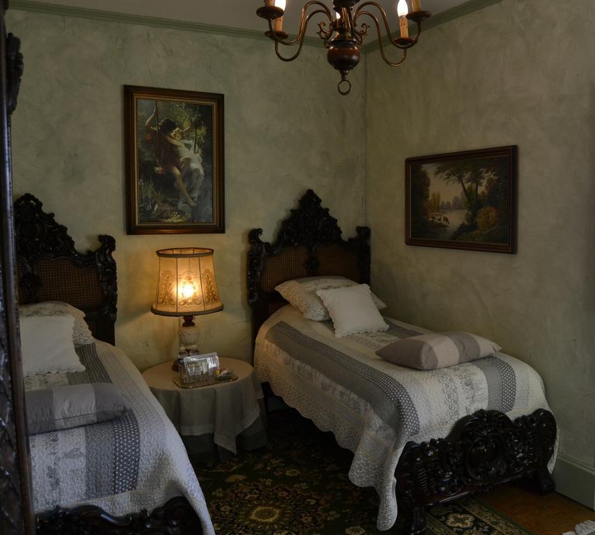 Vallon-en-Sully Chateau De Peufeilhoux מראה חיצוני תמונה