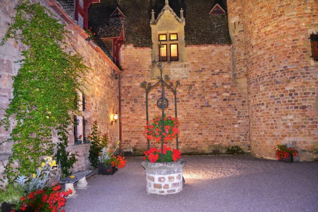 Vallon-en-Sully Chateau De Peufeilhoux מראה חיצוני תמונה